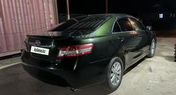 Toyota Camry 2011 года за 7 990 000 тг. в Алматы – фото 2