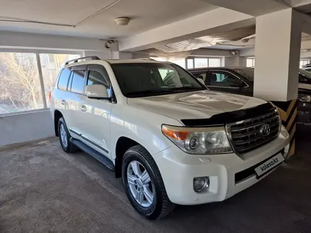 Toyota Land Cruiser 2013 года за 22 900 000 тг. в Астана