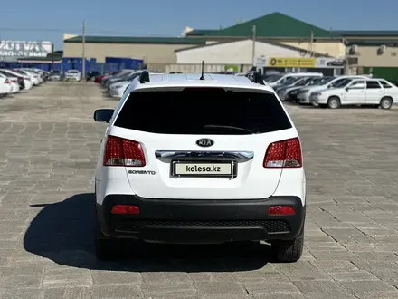 Kia Sorento 2010 года за 7 000 000 тг. в Атырау – фото 4