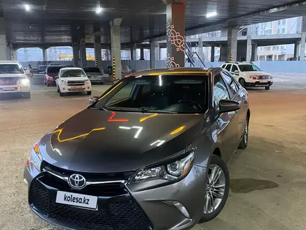 Toyota Camry 2015 года за 5 700 000 тг. в Атырау – фото 2