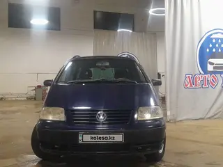 Volkswagen Sharan, 2001