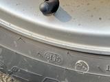 Зимние шины с дисками lexus rx300 за 200 000 тг. в Талдыкорган – фото 4