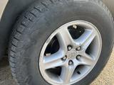 Зимние шины с дисками lexus rx300 за 200 000 тг. в Талдыкорган