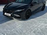 Toyota Camry 2021 года за 15 800 000 тг. в Усть-Каменогорск