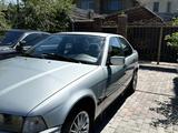 BMW 320 1995 годаүшін2 800 000 тг. в Алматы – фото 2