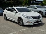 Hyundai Grandeur 2014 года за 8 100 000 тг. в Шымкент – фото 2