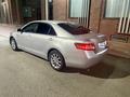 Toyota Camry 2010 года за 5 100 000 тг. в Уральск – фото 2