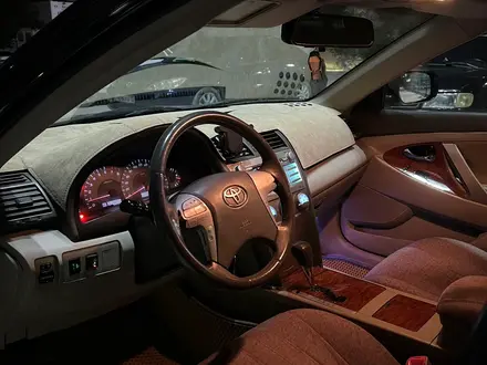 Toyota Camry 2010 года за 5 500 000 тг. в Жанаозен – фото 6