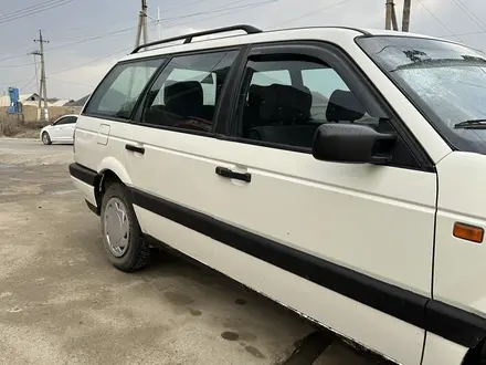 Volkswagen Passat 1991 года за 1 500 000 тг. в Жетысай – фото 2