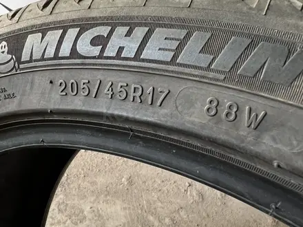 205/45/17 Michelin за 55 000 тг. в Астана – фото 5