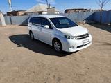 Toyota Isis 2012 года за 3 800 000 тг. в Атырау – фото 4