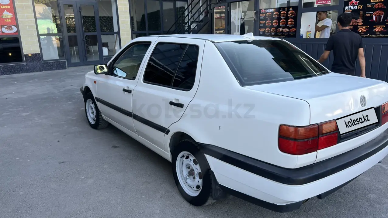 Volkswagen Vento, 1994
