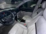 Toyota Camry 2014 годаfor10 000 000 тг. в Астана – фото 4