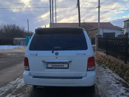 Kia Carnival 2002 года за 2 000 000 тг. в Шымкент – фото 8