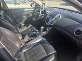 Chevrolet Cruze 2013 года за 3 400 000 тг. в Семей – фото 2