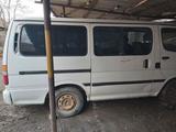 Toyota Hiace 1997 годаүшін1 500 000 тг. в Алматы