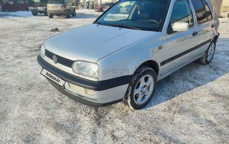 Volkswagen Golf 1995 годаfor2 100 000 тг. в Алматы