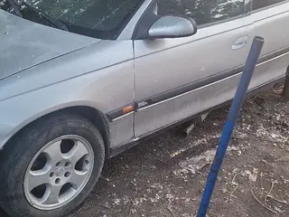 Opel Omega