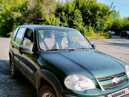 Chevrolet Niva 2015 года за 3 800 000 тг. в Усть-Каменогорск – фото 2