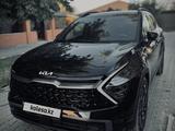 Kia Sportage 2022 года за 18 990 000 тг. в Актобе – фото 3