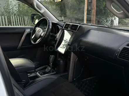 Toyota Land Cruiser Prado 2012 года за 15 000 000 тг. в Астана – фото 6