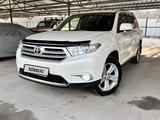 Toyota Highlander 2013 года за 15 700 000 тг. в Алматы