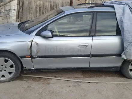 Opel Omega 1996 года за 850 000 тг. в Актау – фото 3