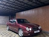Mercedes-Benz E 280 1998 года за 2 500 000 тг. в Алматы