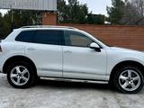 Volkswagen Touareg 2013 года за 10 800 000 тг. в Костанай – фото 5