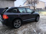 Porsche Cayenne 2006 года за 7 700 000 тг. в Актобе – фото 4