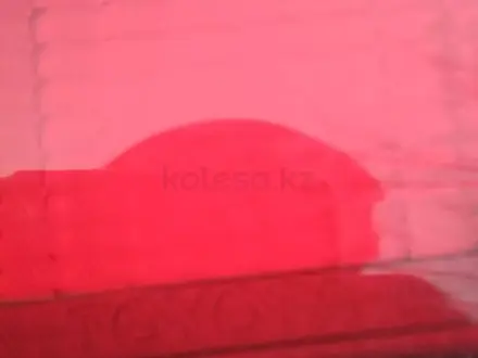 Фонарь (оптика) оригинал задний на багажник Toyota Camry 20 Американец. за 8 000 тг. в Астана – фото 5