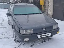Volkswagen Passat, 1989