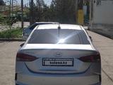 Hyundai Accent 2021 года за 7 800 000 тг. в Тараз – фото 2