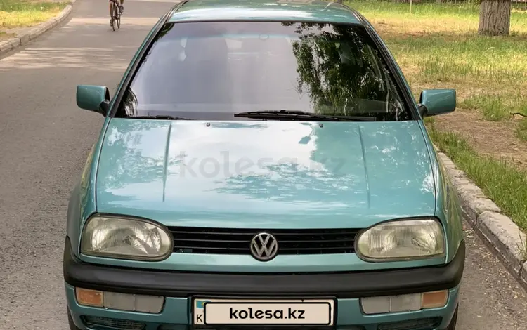 Volkswagen Golf 1993 годаүшін2 000 000 тг. в Тараз