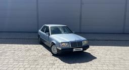 Mercedes-Benz E 230 1991 годаүшін1 000 000 тг. в Караганда – фото 3