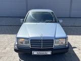 Mercedes-Benz E 230 1991 годаүшін850 000 тг. в Караганда – фото 4