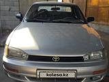 Toyota Camry 1993 годаүшін1 500 000 тг. в Есик