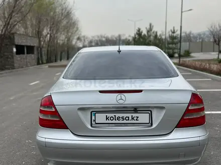 Mercedes-Benz E 320 2004 года за 5 900 000 тг. в Астана – фото 8