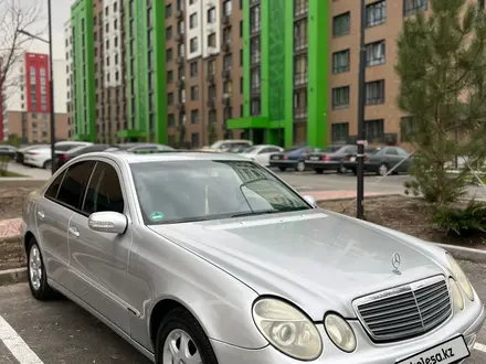 Mercedes-Benz E 320 2004 года за 5 900 000 тг. в Астана – фото 7