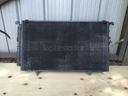 Радиатор кондиционера на Lexus es 300 за 10 000 тг. в Алматы