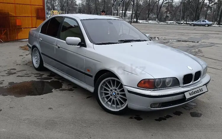 BMW 523 1997 годаүшін2 500 000 тг. в Алматы