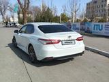 Toyota Camry 2021 года за 15 000 000 тг. в Тараз – фото 4