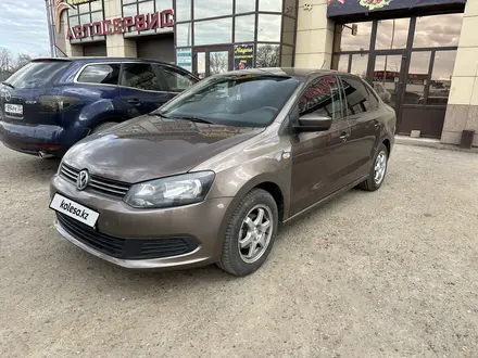 Volkswagen Polo 2014 года за 5 000 000 тг. в Уральск – фото 3