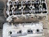 Головка на двигатель Сузуки Лиана М16А 1.6л 2001-2004гүшін3 000 тг. в Алматы