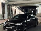 Toyota Camry 2014 года за 11 300 000 тг. в Астана – фото 2