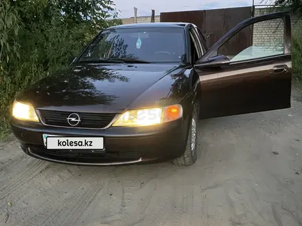 Opel Vectra 1998 года за 2 000 000 тг. в Семей – фото 7