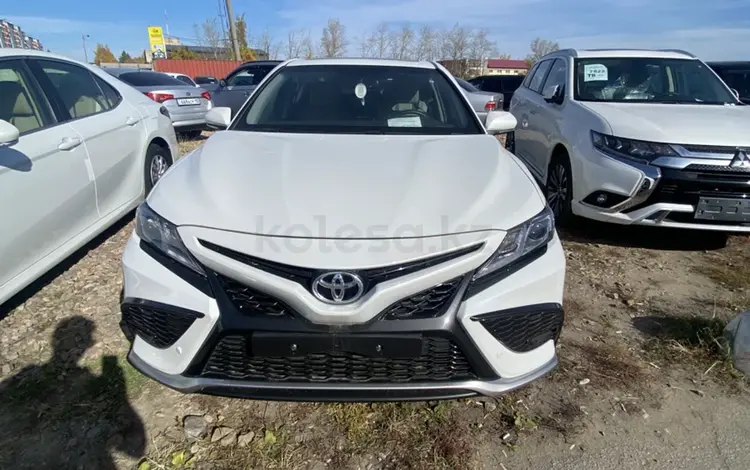 Toyota Camry 2022 годаfor18 500 000 тг. в Петропавловск