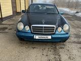 Mercedes-Benz E 230 1997 года за 2 000 000 тг. в Жезказган – фото 2