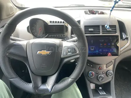 Chevrolet Aveo 2015 года за 3 700 000 тг. в Астана – фото 4