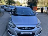 Hyundai Solaris 2012 года за 4 100 000 тг. в Актобе – фото 3